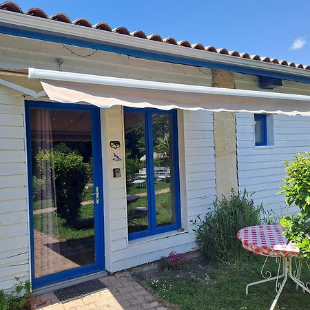 La Cadournaise Bed & Breakfast Saint-Seurin-de-Cadourne Eksteriør bilde