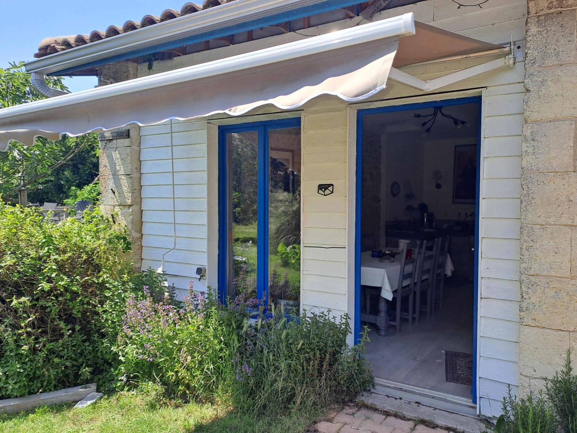 La Cadournaise Bed & Breakfast Saint-Seurin-de-Cadourne Eksteriør bilde